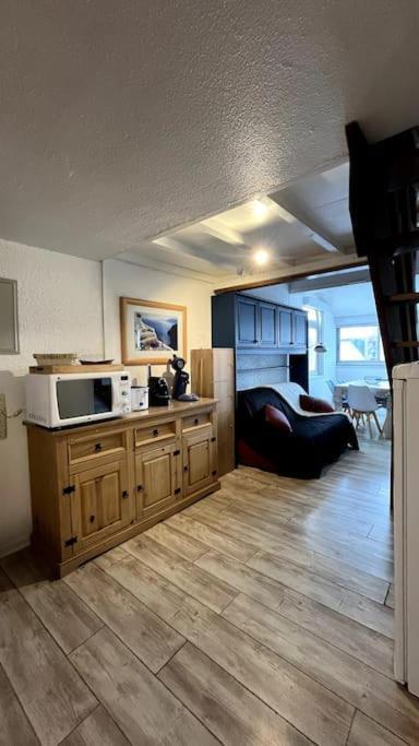 T2 Mezzanine Port Apartment *